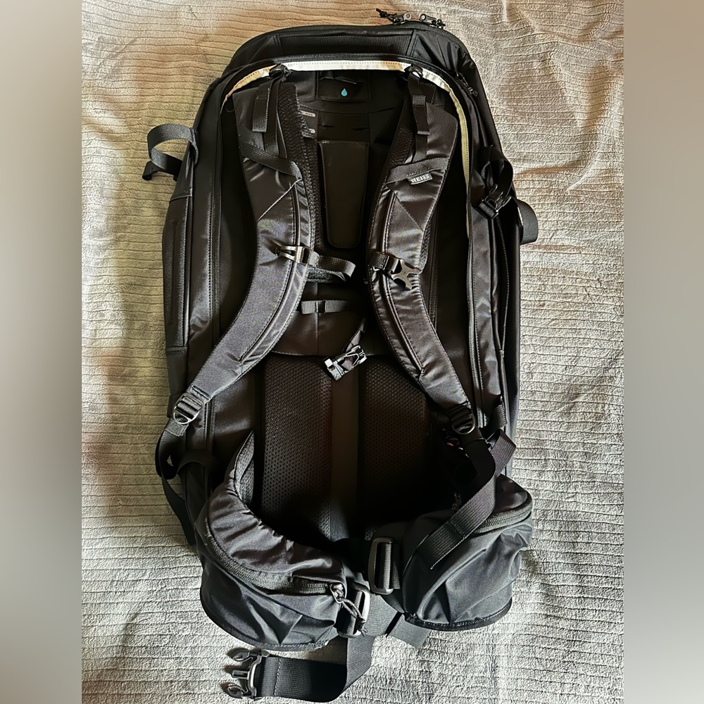 REI Ruckpack 60+ Travel Bag (2021/2022 version)